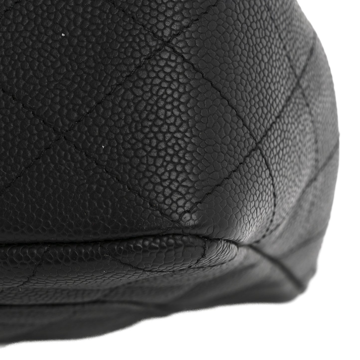 Caviar Quilted Jumbo Single Flap Black