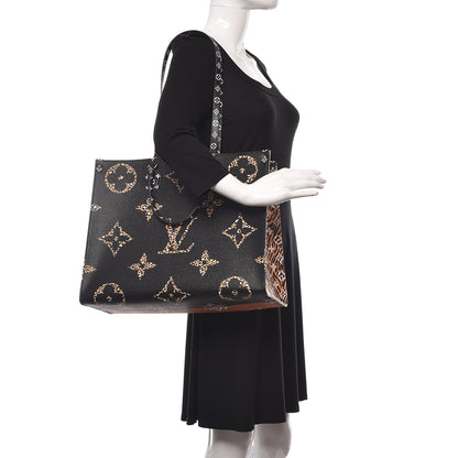 Louis Vuitton Monogram Giant Jungle Onthego GM Black 2 of 10