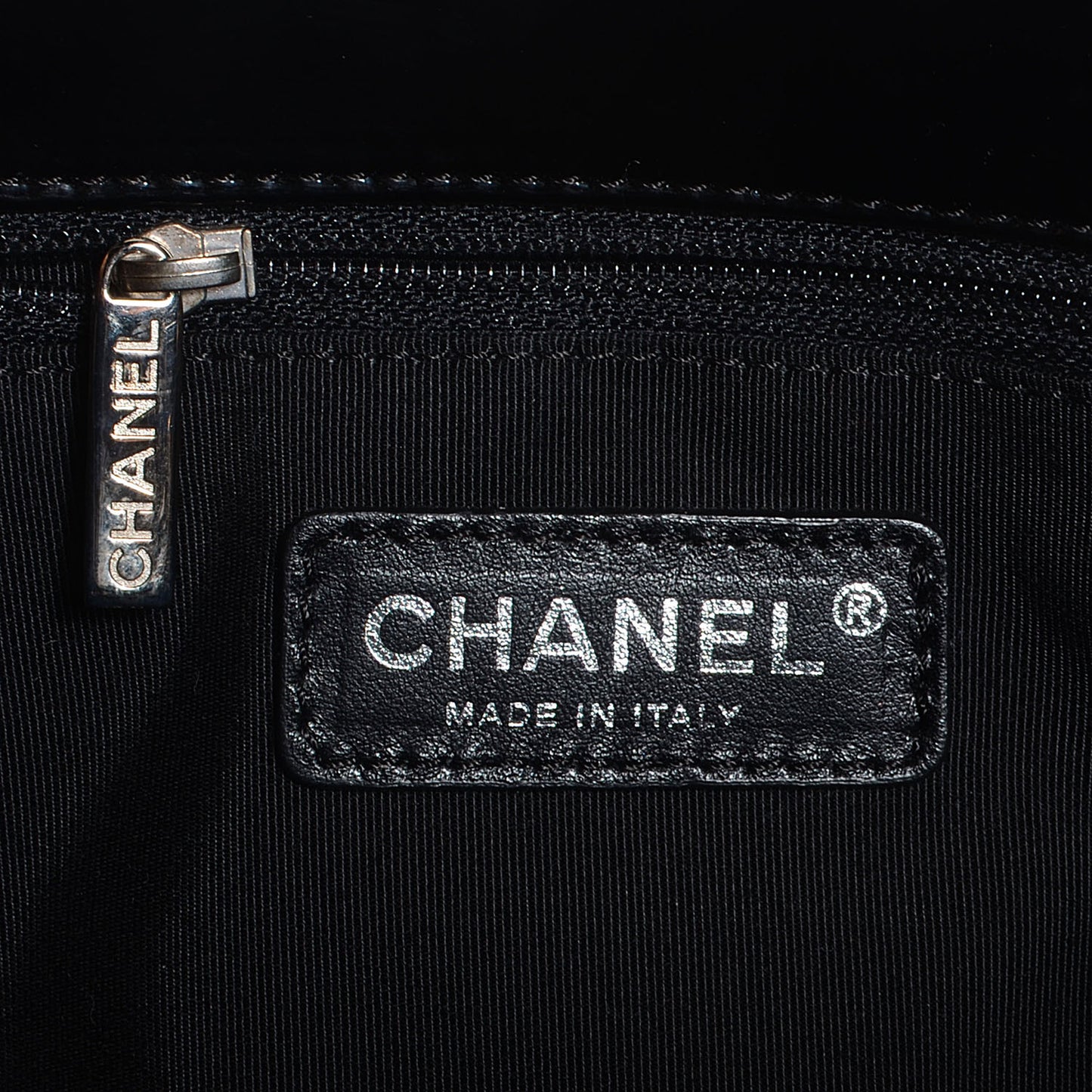 Patent Grand Shopping Tote GST Black