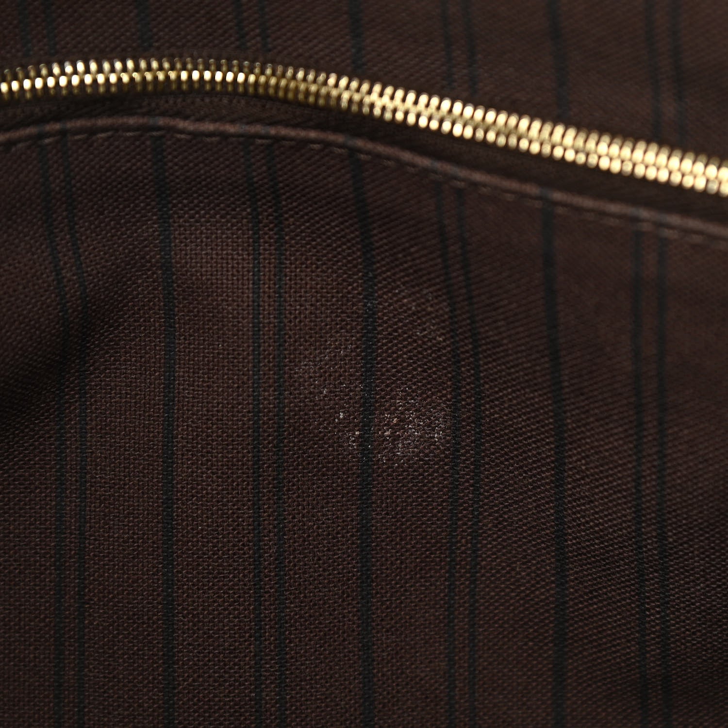 Louis Vuitton Empreinte Lumineuse PM Terre 9 of 11
