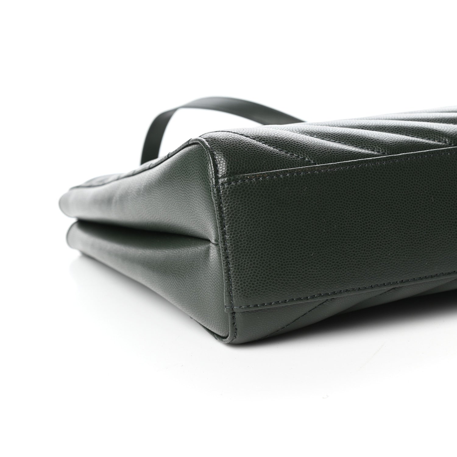 Saint Laurent Grain de Poudre Matelasse Chevron Medium Tribeca Shopping Bag Vert Fonce 7 of 8