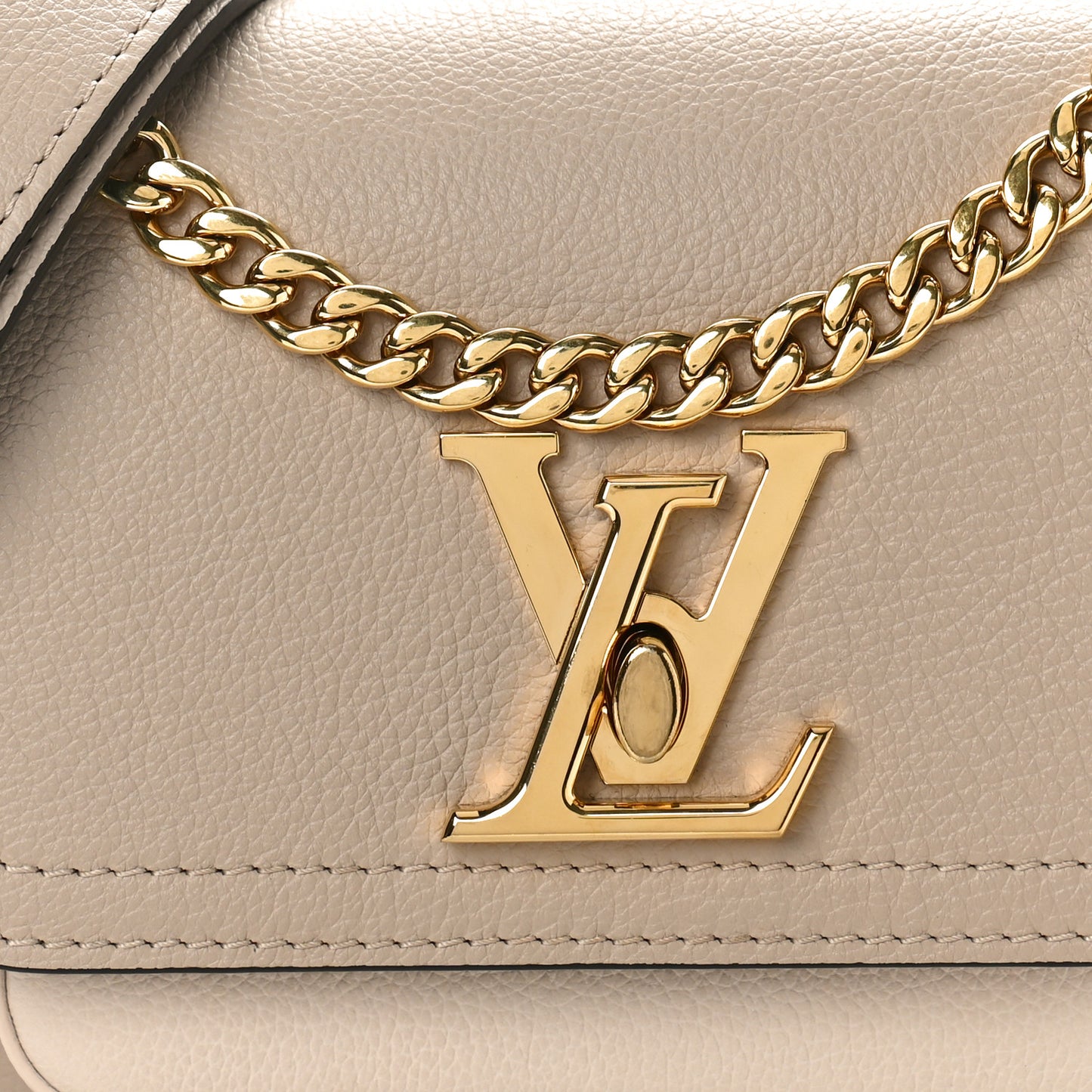 Grained Calfskin Lockme Tender Greige