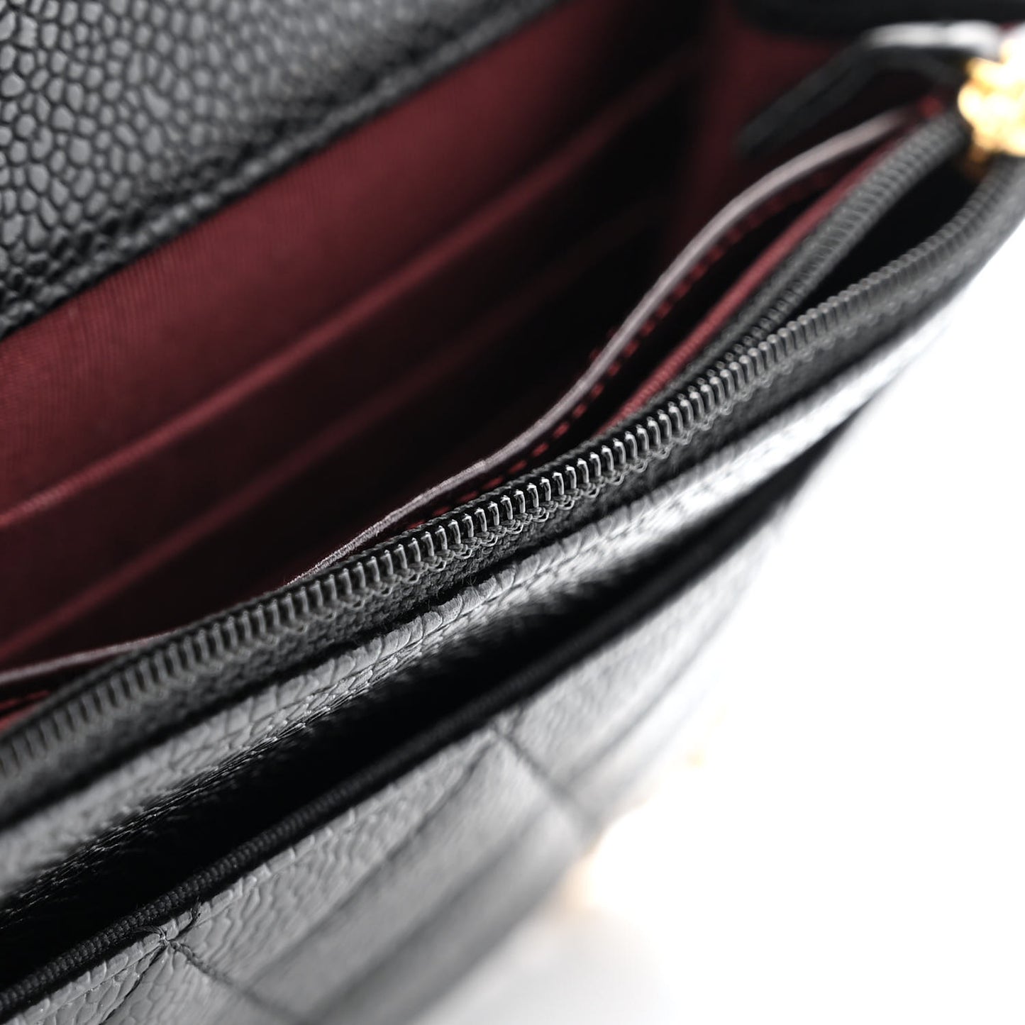 Caviar Quilted Wallet on Chain WOC Black