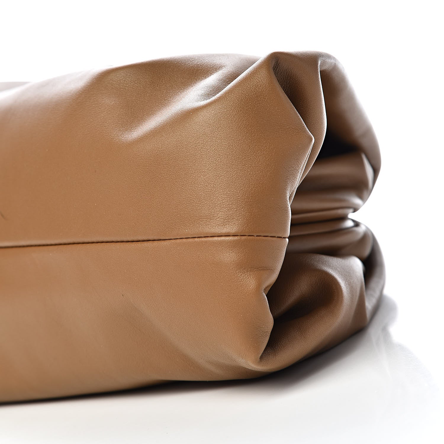 Bottega Veneta Smooth Butter Calf The Pouch Oversized Clutch Cammello 14 of 14