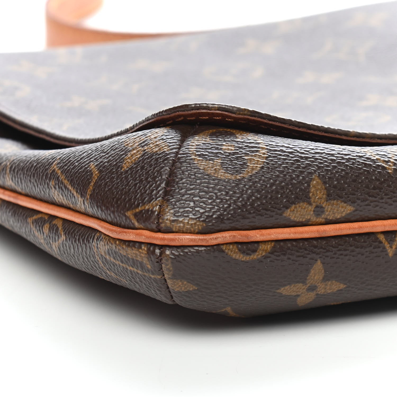 Louis Vuitton Monogram Musette Salsa 7 of 8