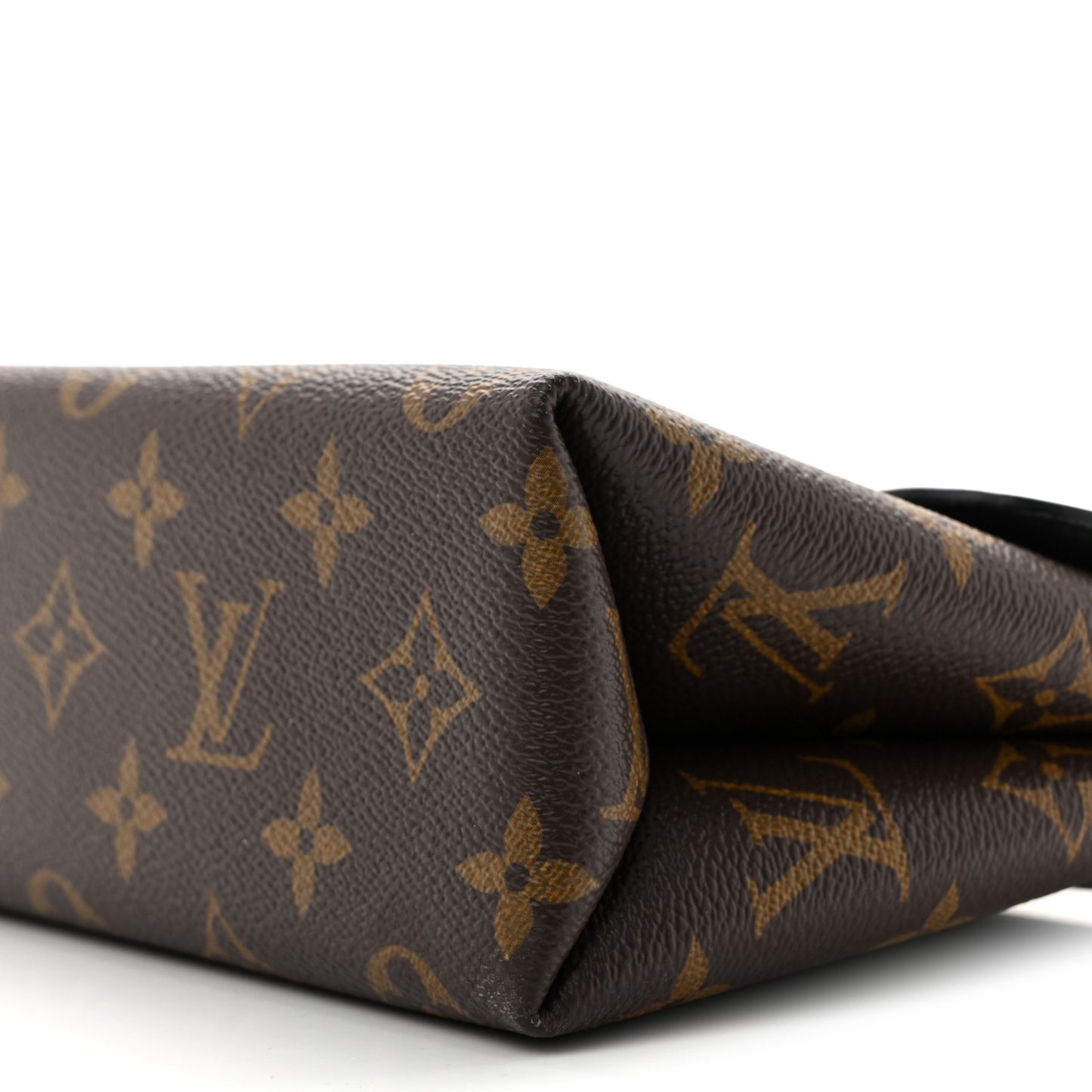 Monogram Locky BB Black