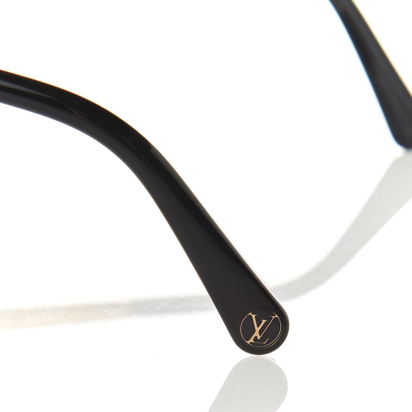 Emmanuelle Sunglasses Z2359E Black