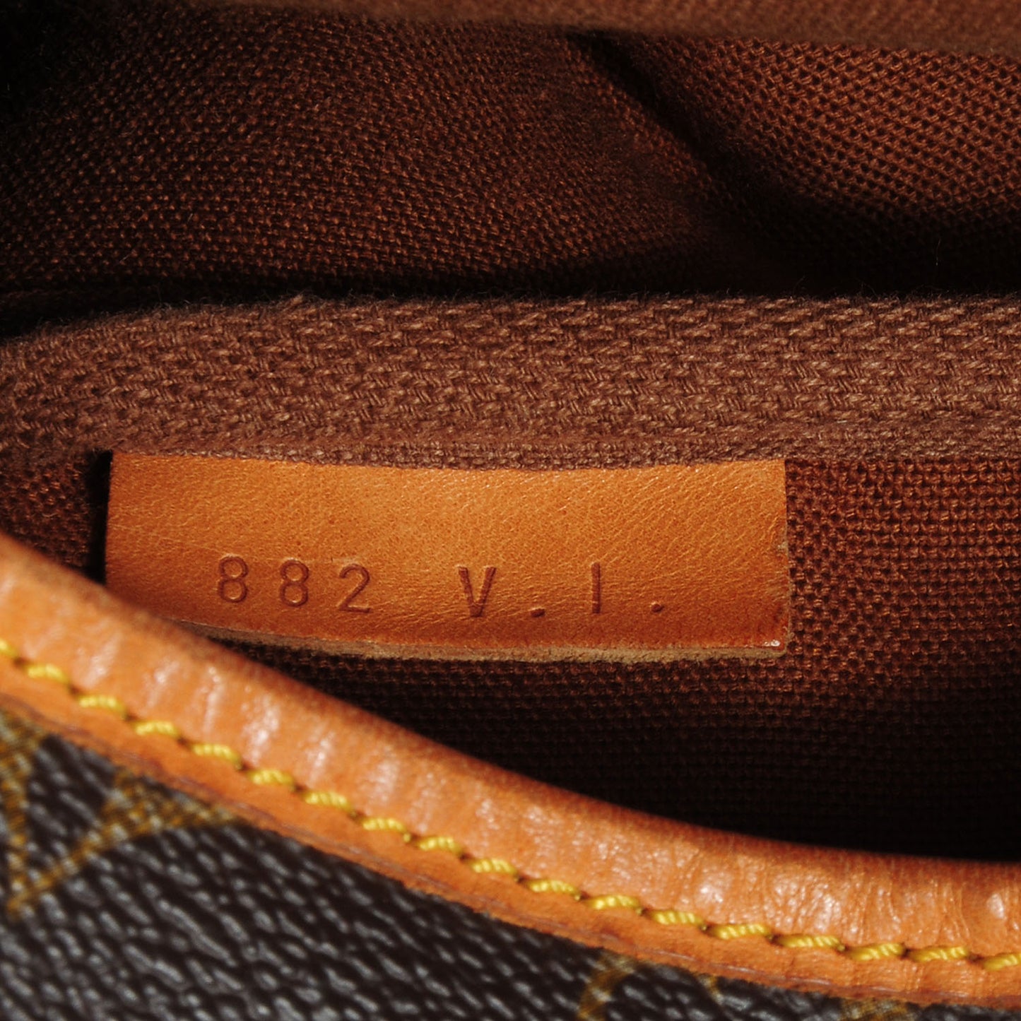 Monogram Saumur 35