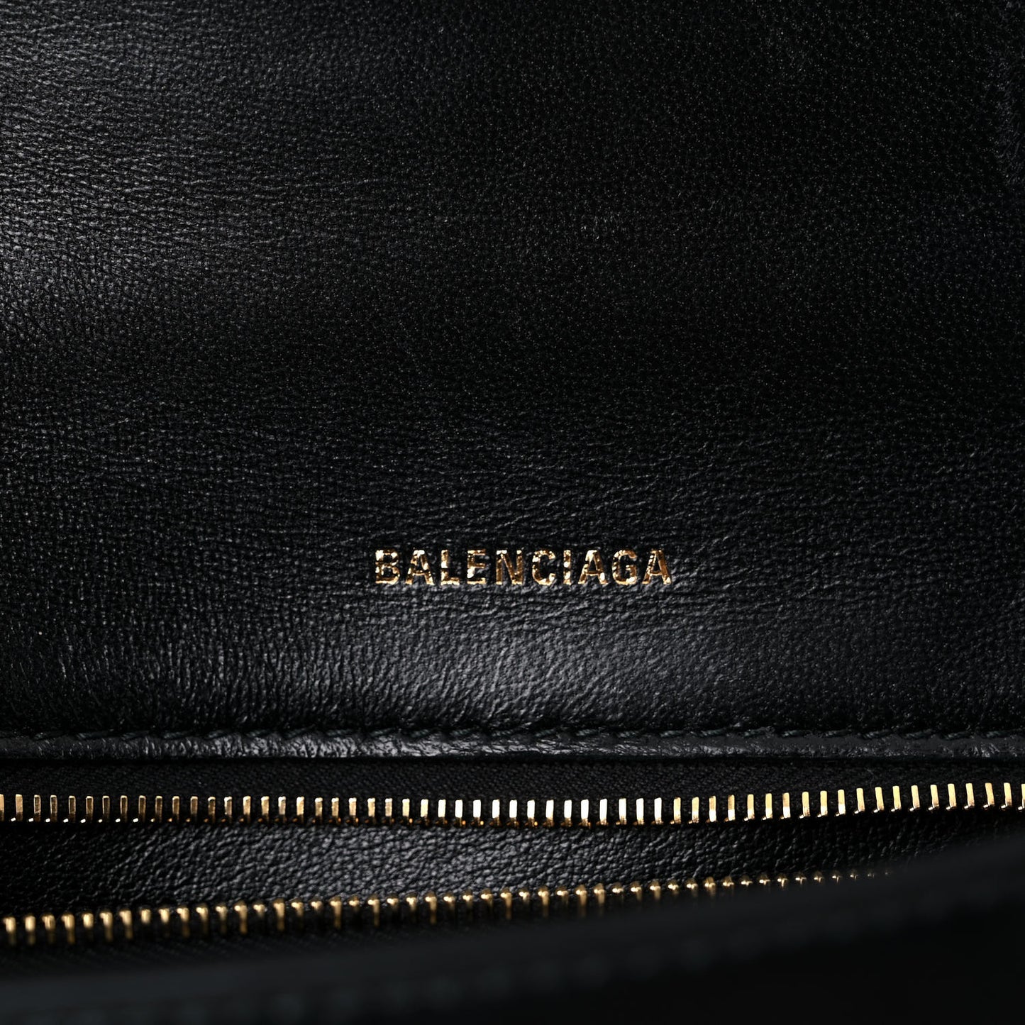 Shiny Box Calfskin Small Hourglass Top Handle Bag Black