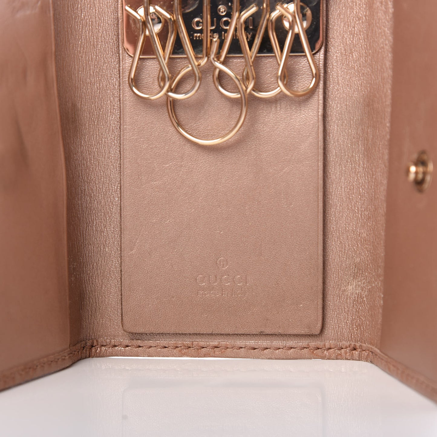 Metallic Guccissima Lovely Heart 6 Key Holder Case Mauve