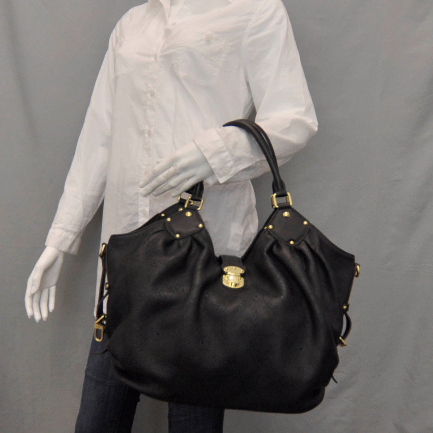 Louis Vuitton Mahina L Black 2 of 7