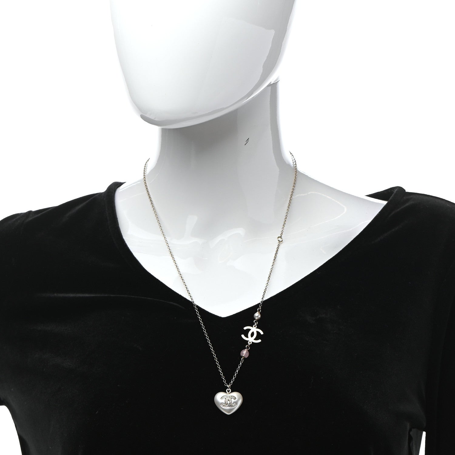Chanel Resin Crystal CC Heart Necklace Pearly White Gold 2 of 5