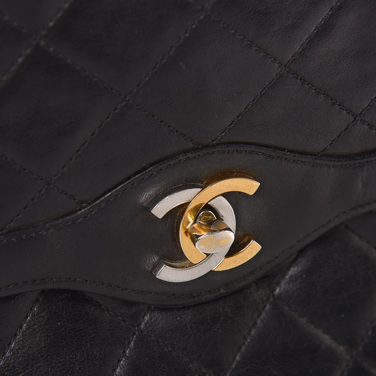 Lambskin Quilted Medium Double Flap Black