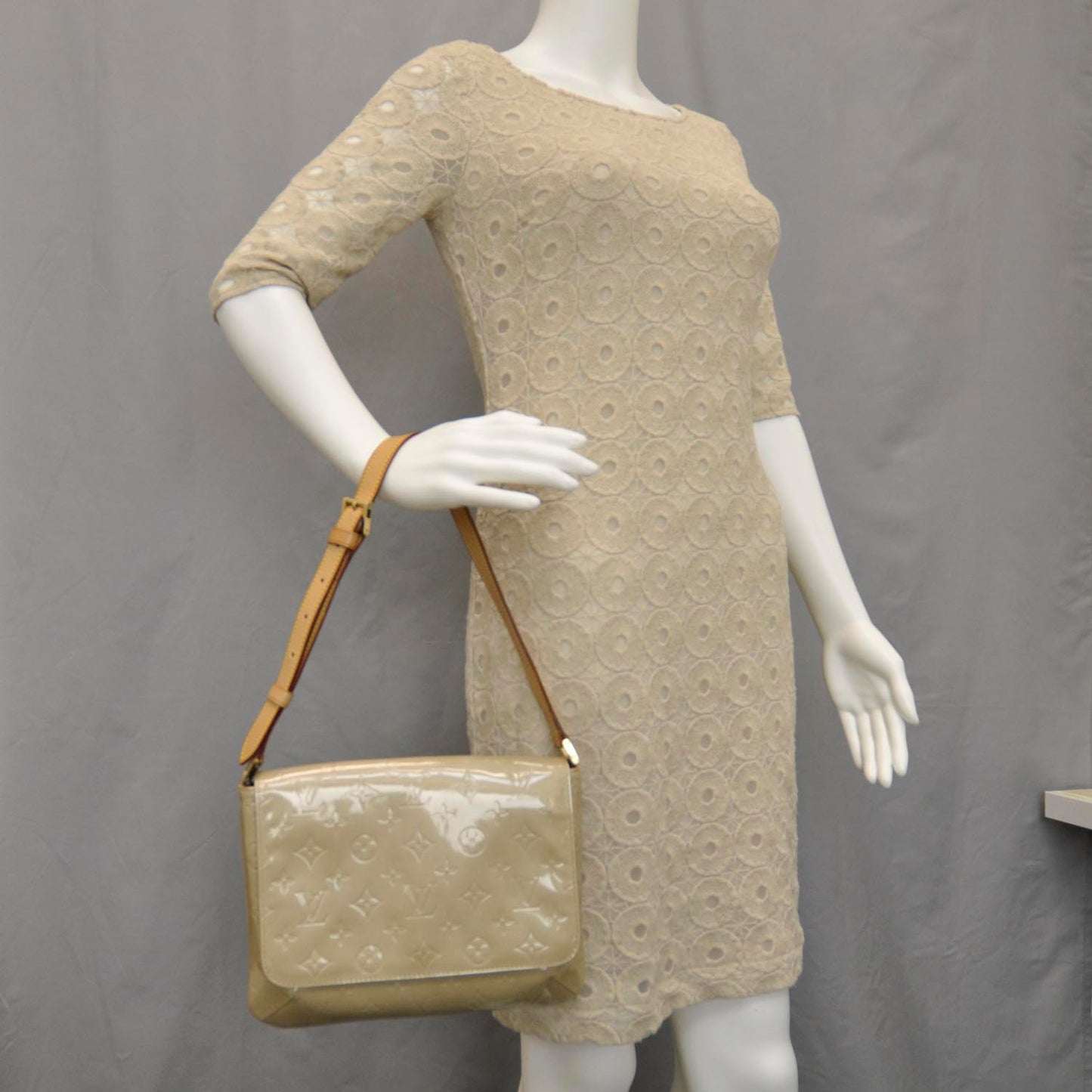 Vernis Thompson Street Beige