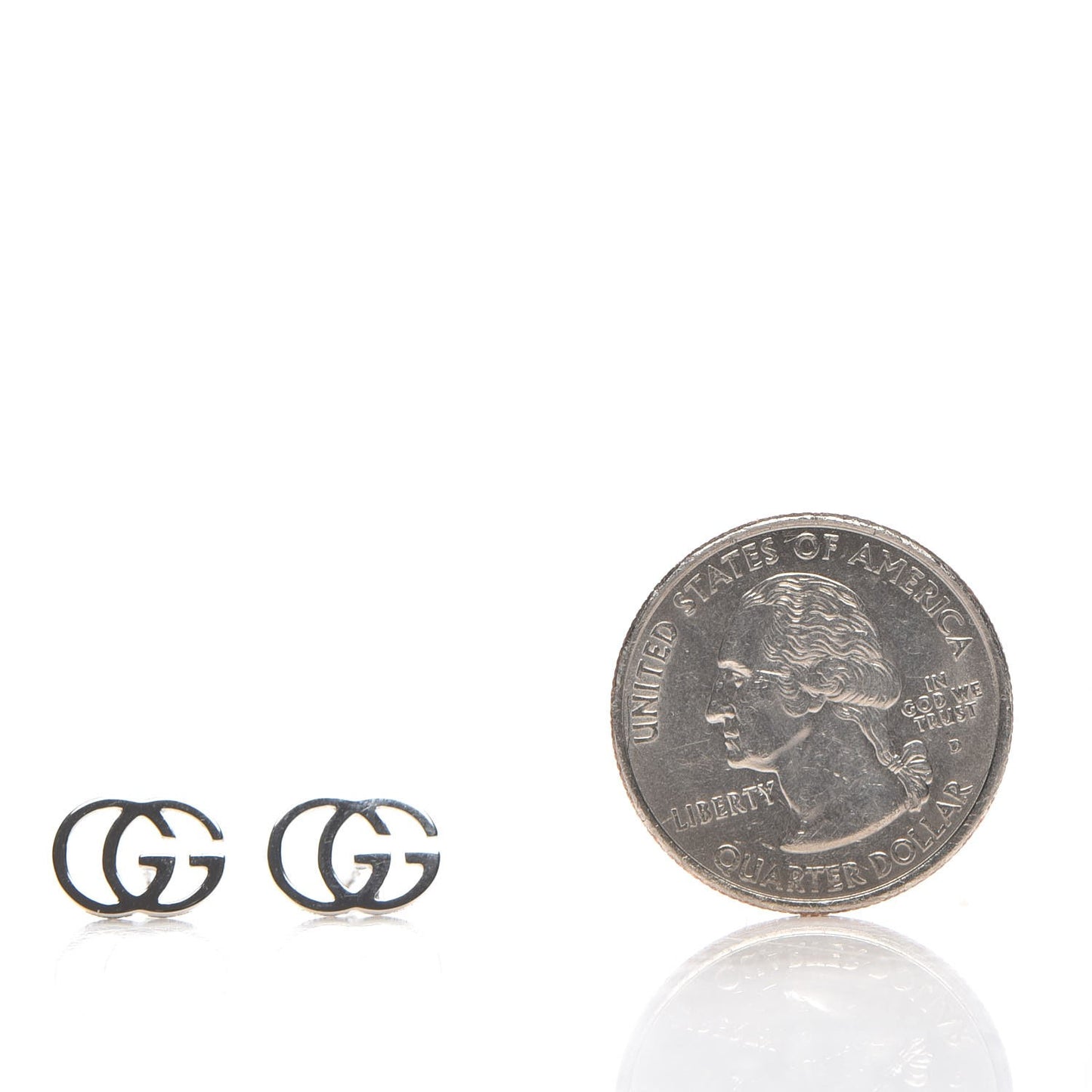 18K White Gold GG Tissue Stud Earrings