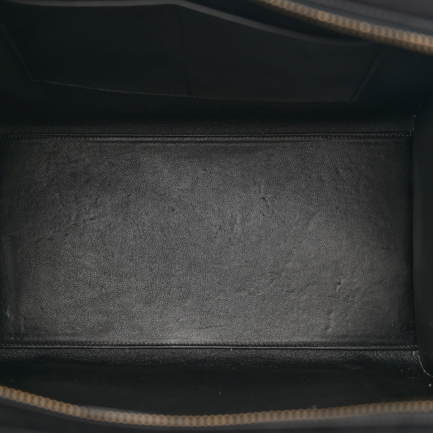 Nubuck Drummed Calfskin Mini Bi-Color Luggage Black White