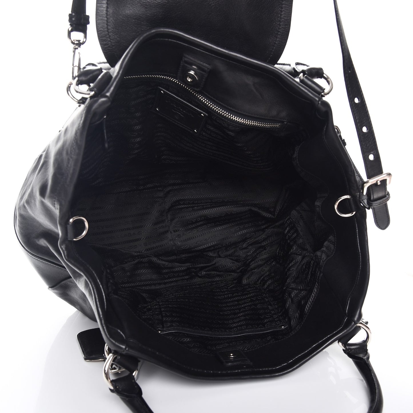 Soft Calf Flap Shoulder Bag Nero Black