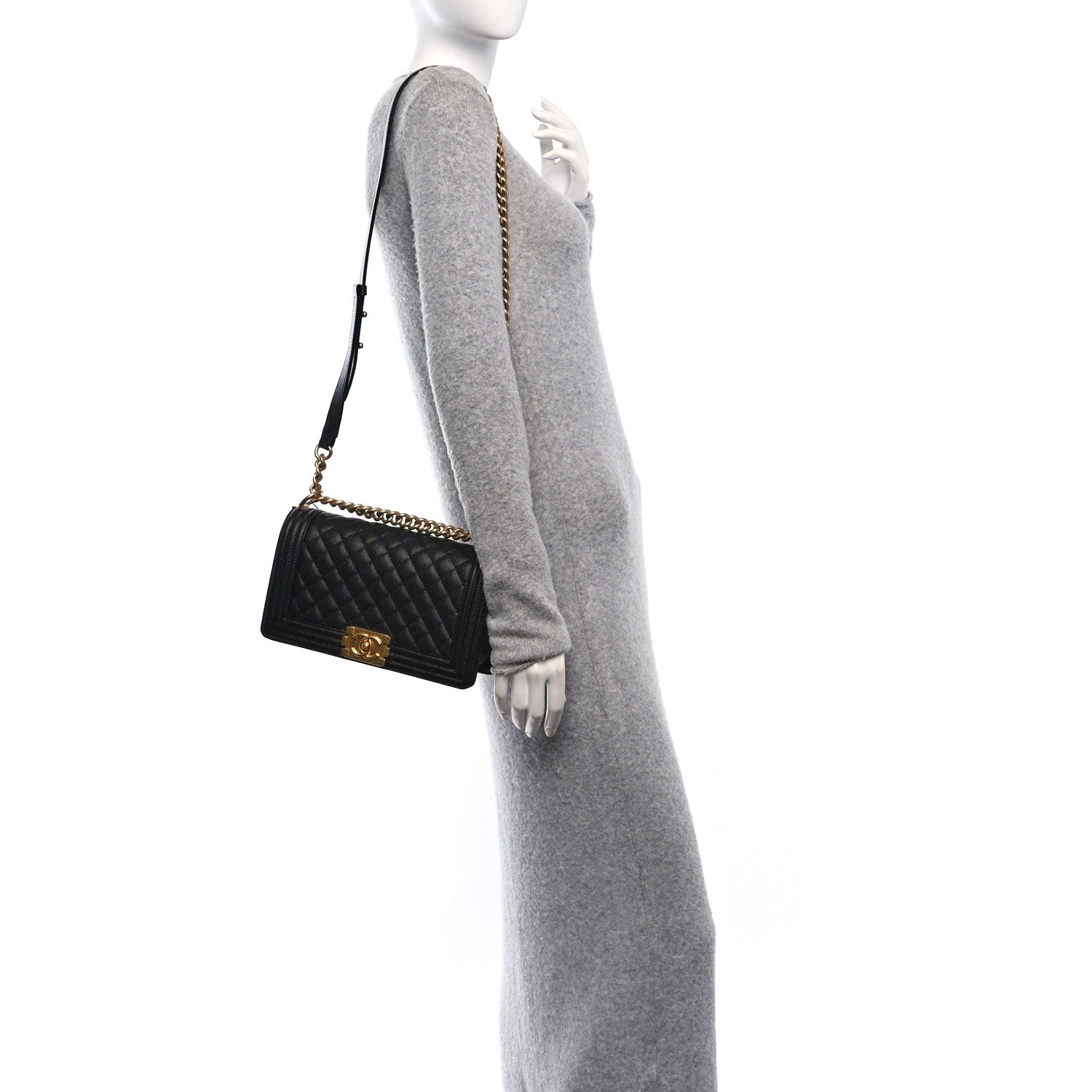 Chanel Caviar Quilted Medium Boy Flap Black 3 of 11