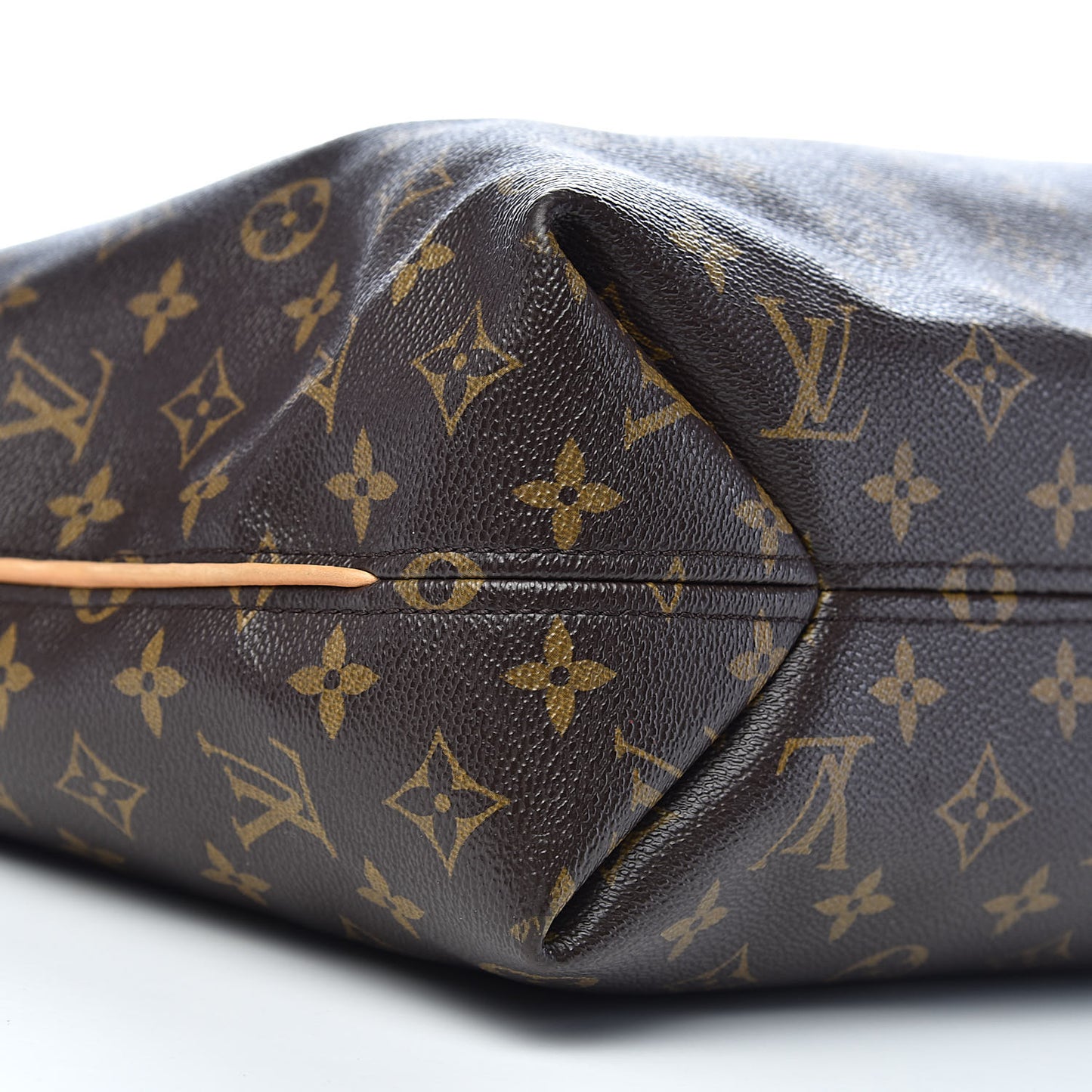 Monogram Sully MM