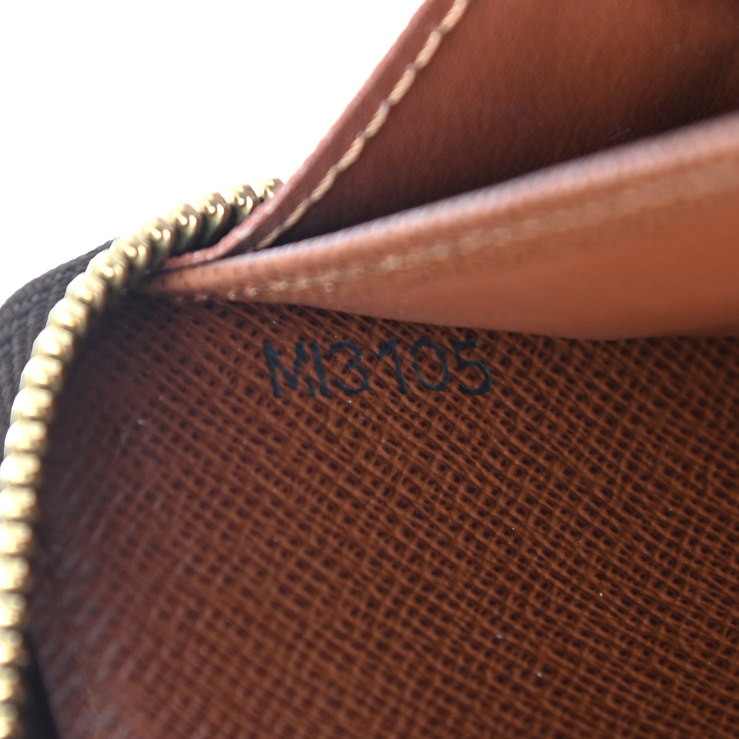 Louis Vuitton Monogram Zippy Wallet 7 of 8