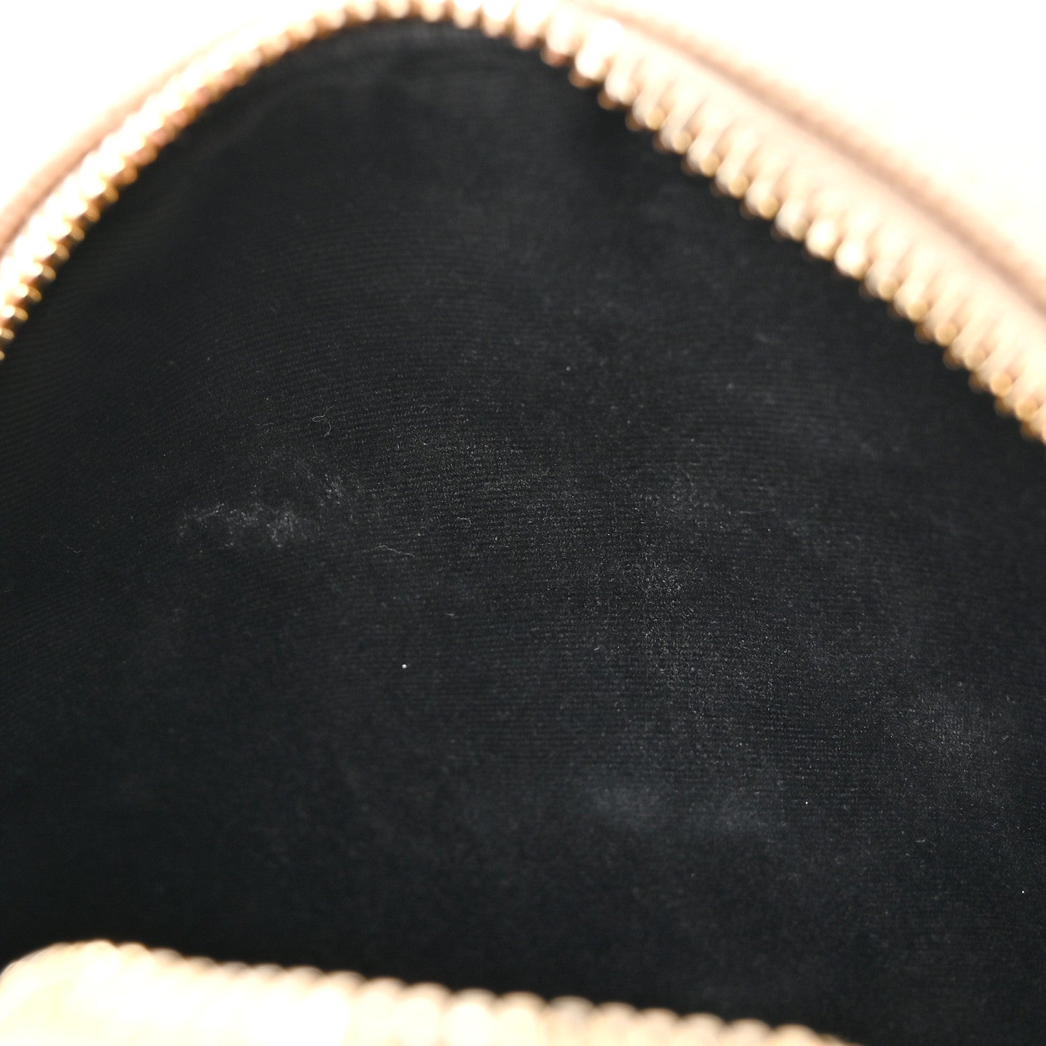 Saint Laurent Grain De Poudre Matelasse Chevron Quilted Round Vinyle Camera Bag Dark Beige 12 of 12