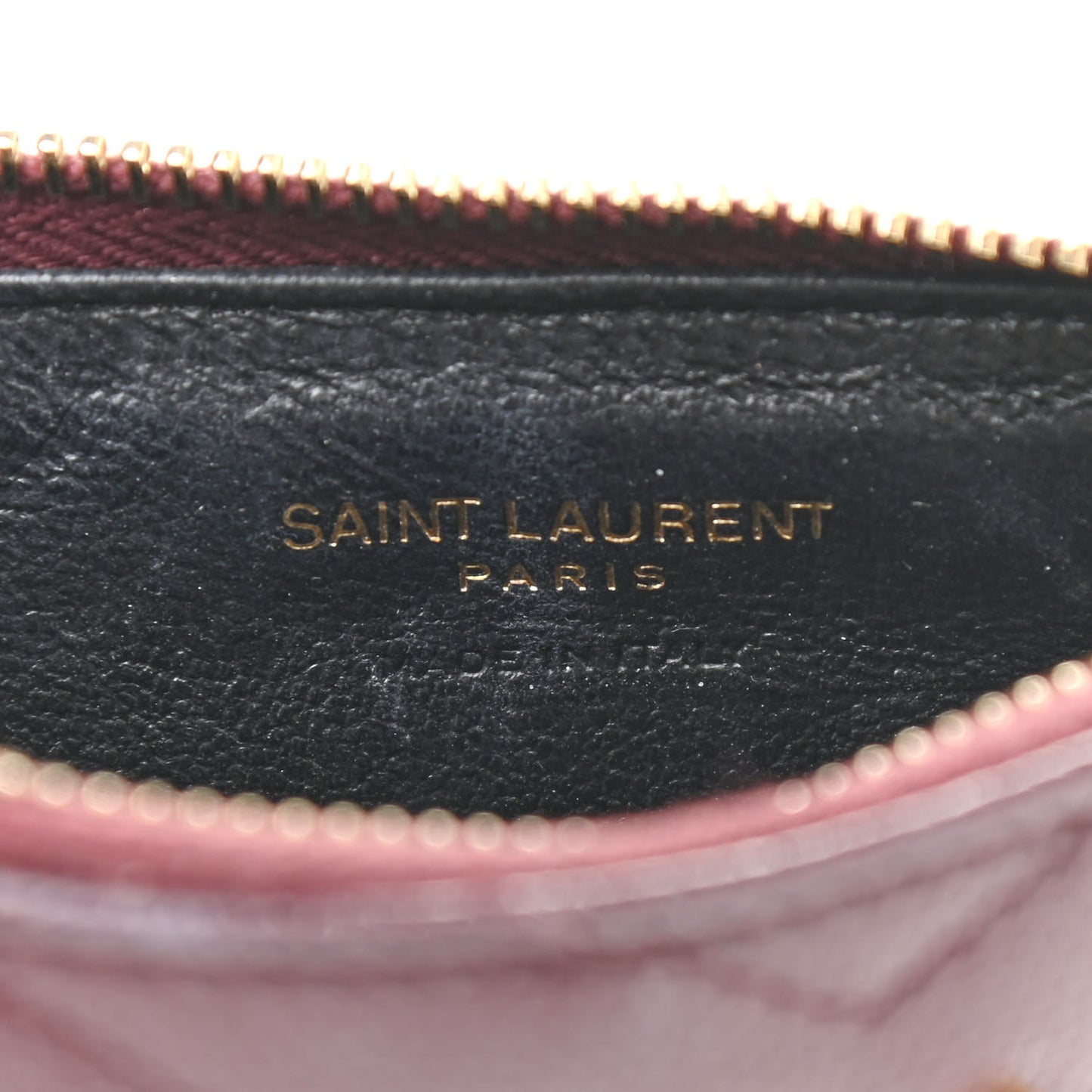 Grain De Poudre Matelasse Chevron Monogram Fragments Zippered Card Case Rouge Legion
