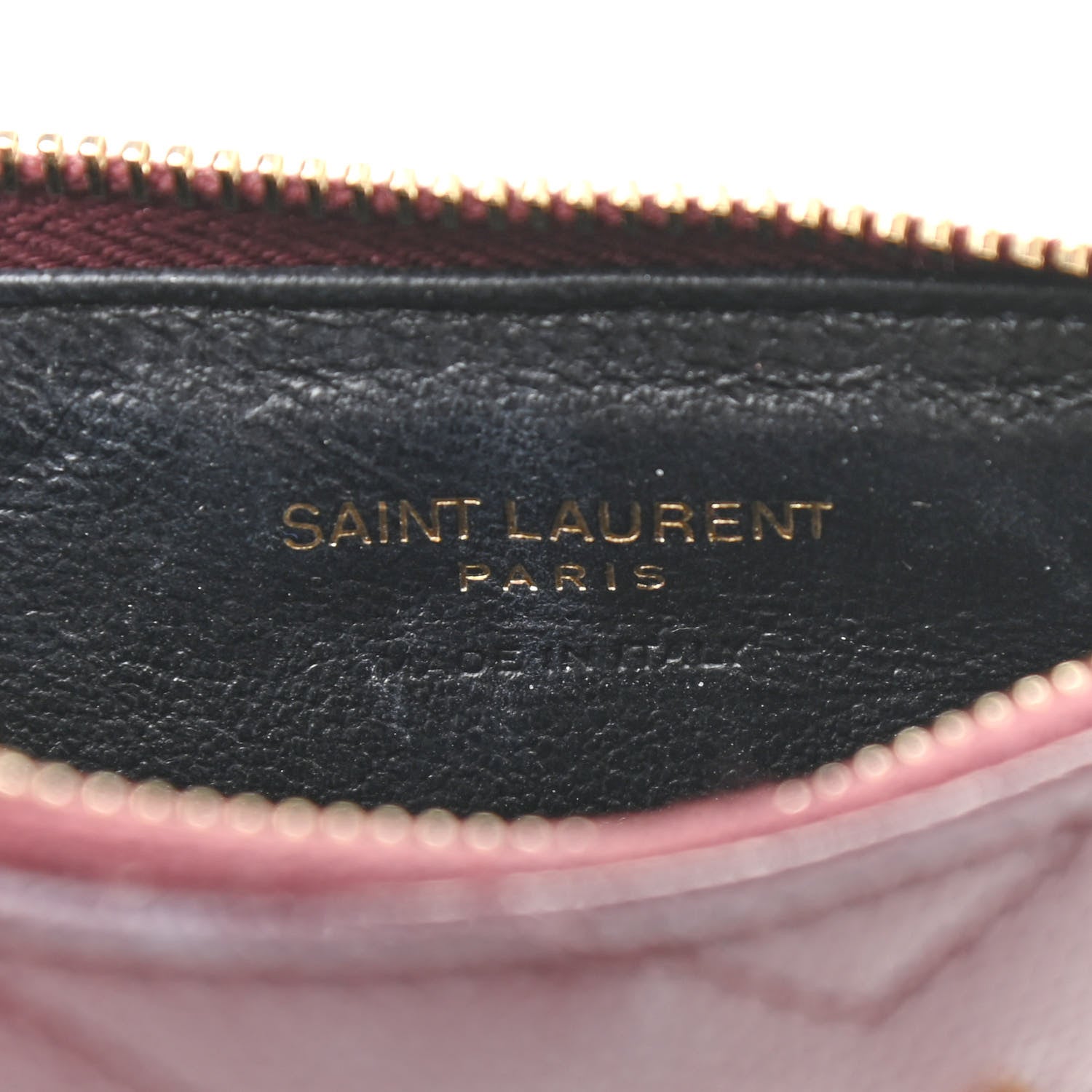 Saint Laurent Grain De Poudre Matelasse Chevron Monogram Fragments Zippered Card Case Rouge Legion 6 of 7