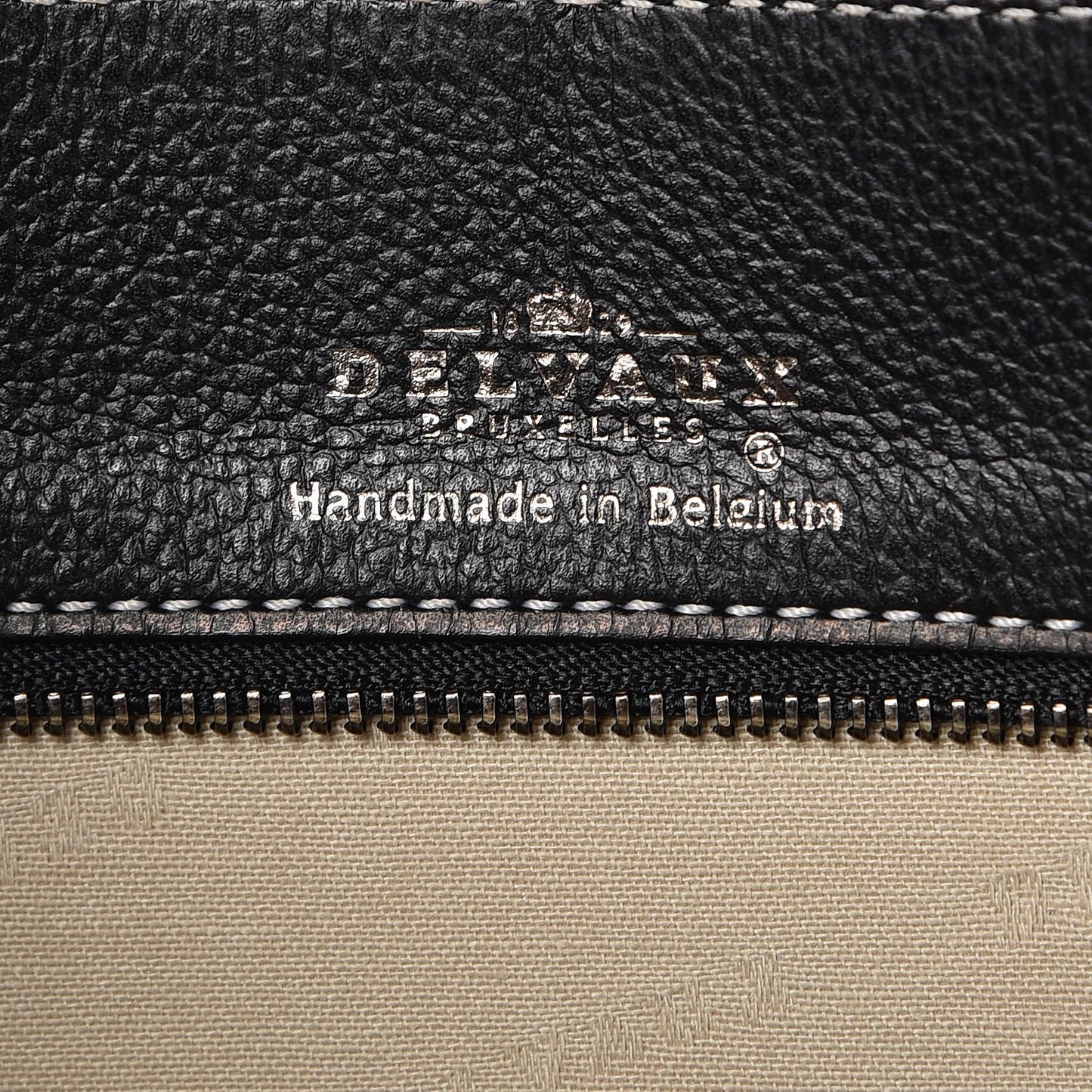 Calfskin Brillant Cabas Black