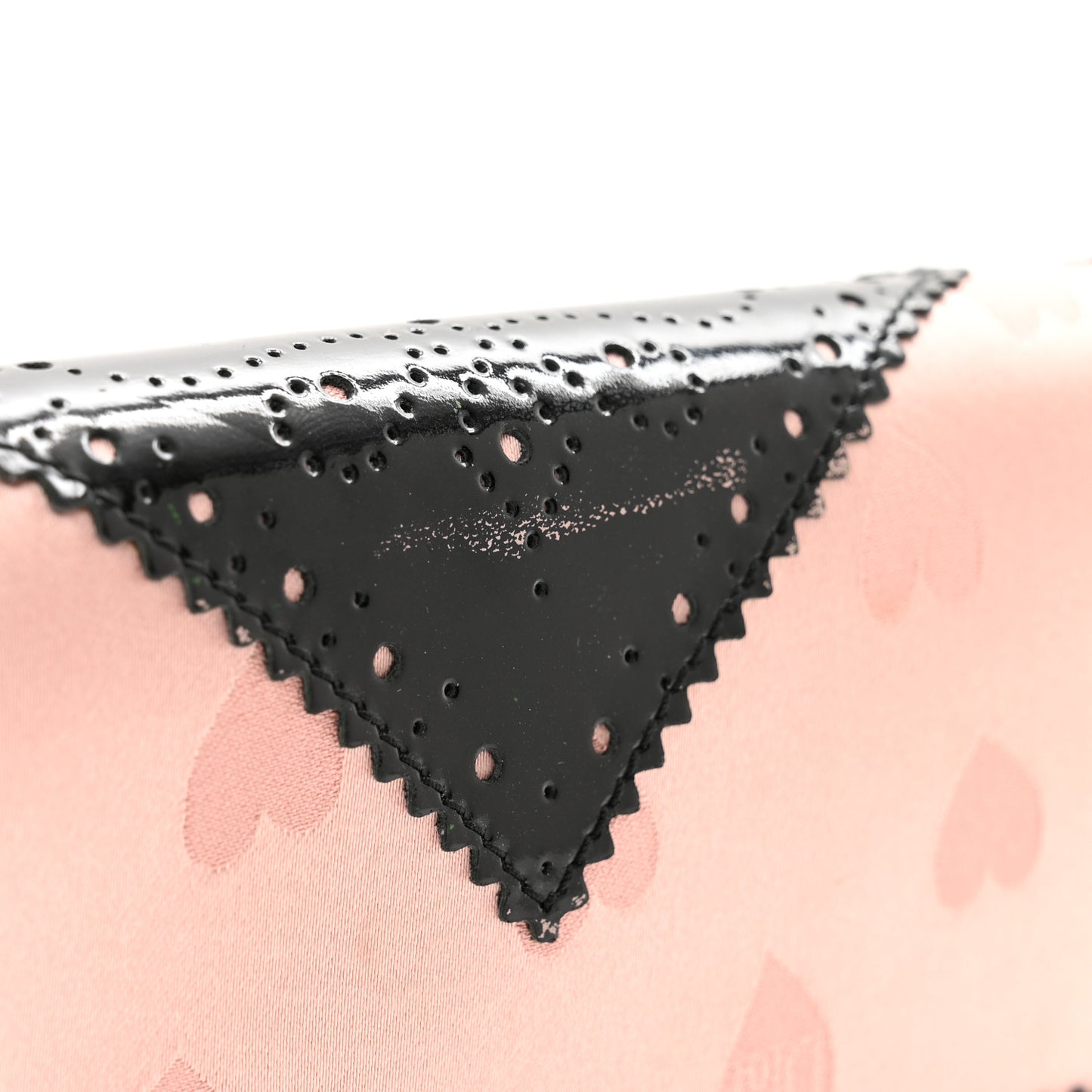 Satin Patent Heart D Trick Clutch Pink Black