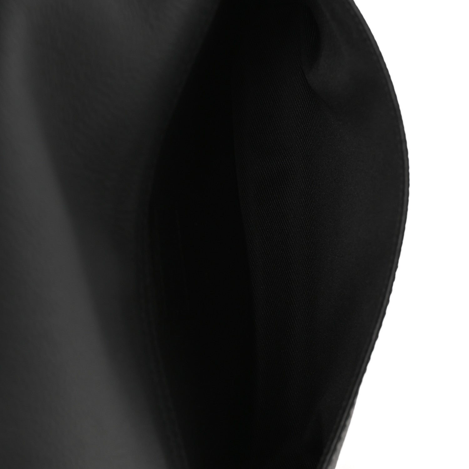 Louis Vuitton Grained Calfskin Aerogram Takeoff Sling Black 5 of 9