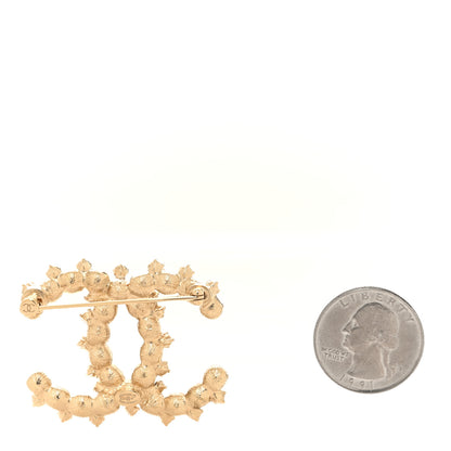 Chanel Pearl Crystal CC Brooch Gold 2 of 4