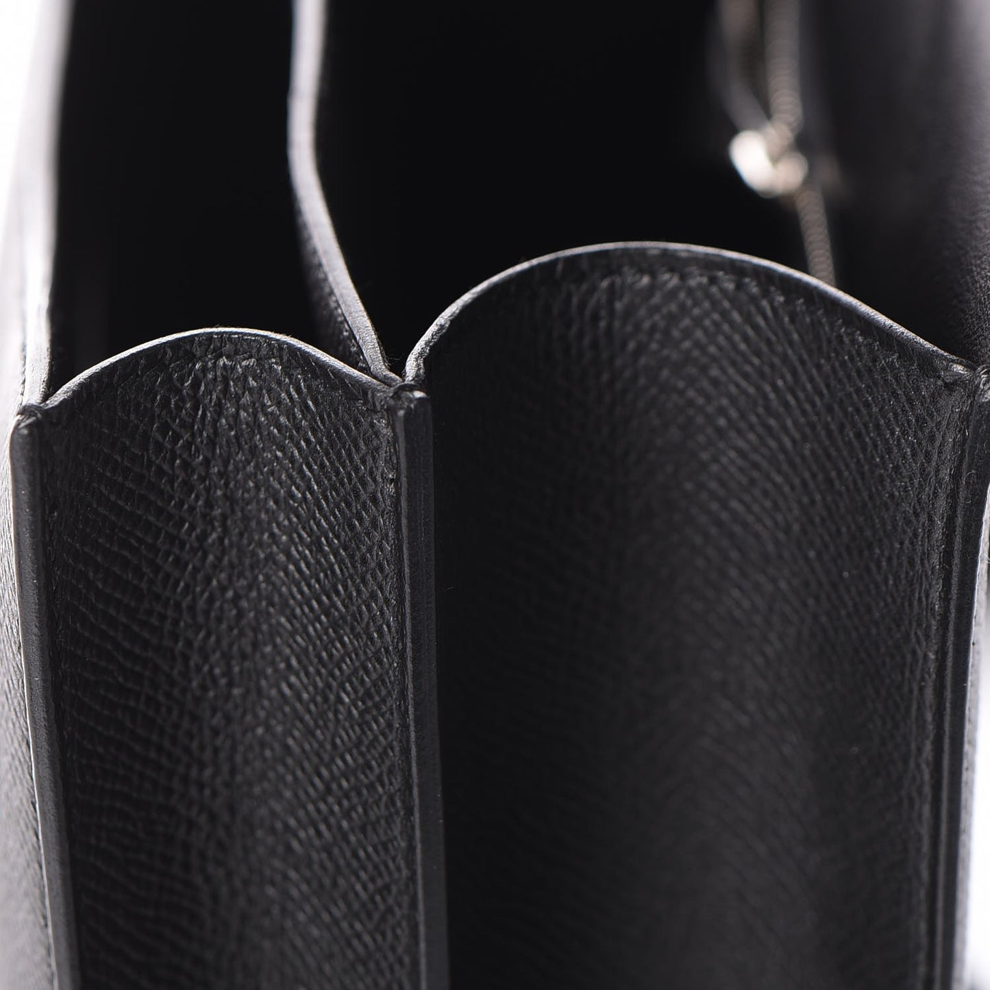 Epsom Constance 24 Black