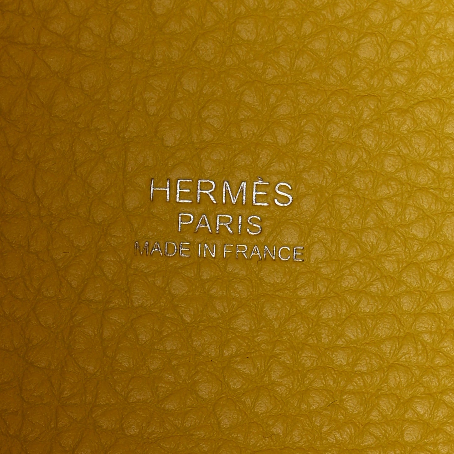 Taurillon Clemence Casaque Picotin Lock 18 PM Lime Sesame