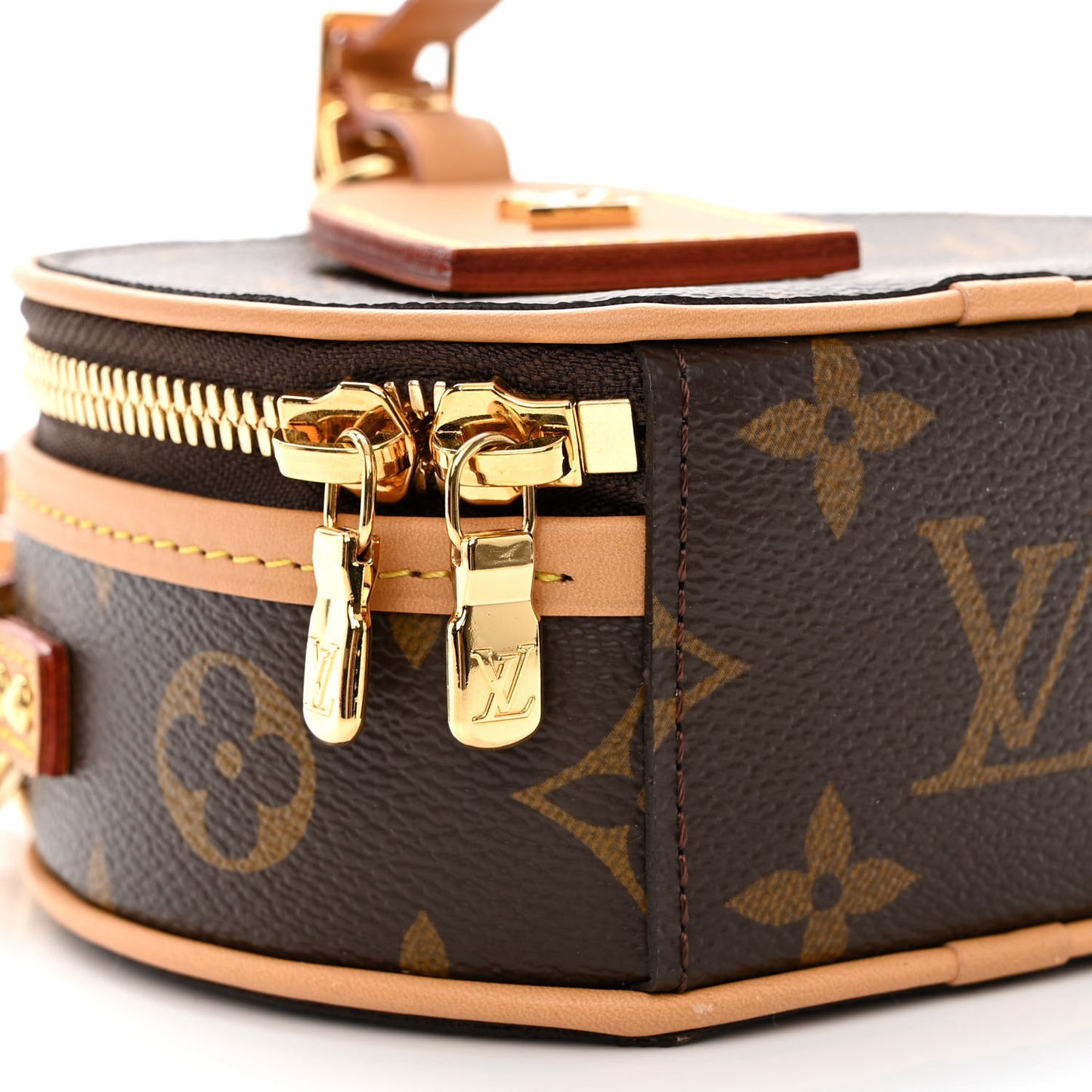 Monogram Mini Boite Chapeau