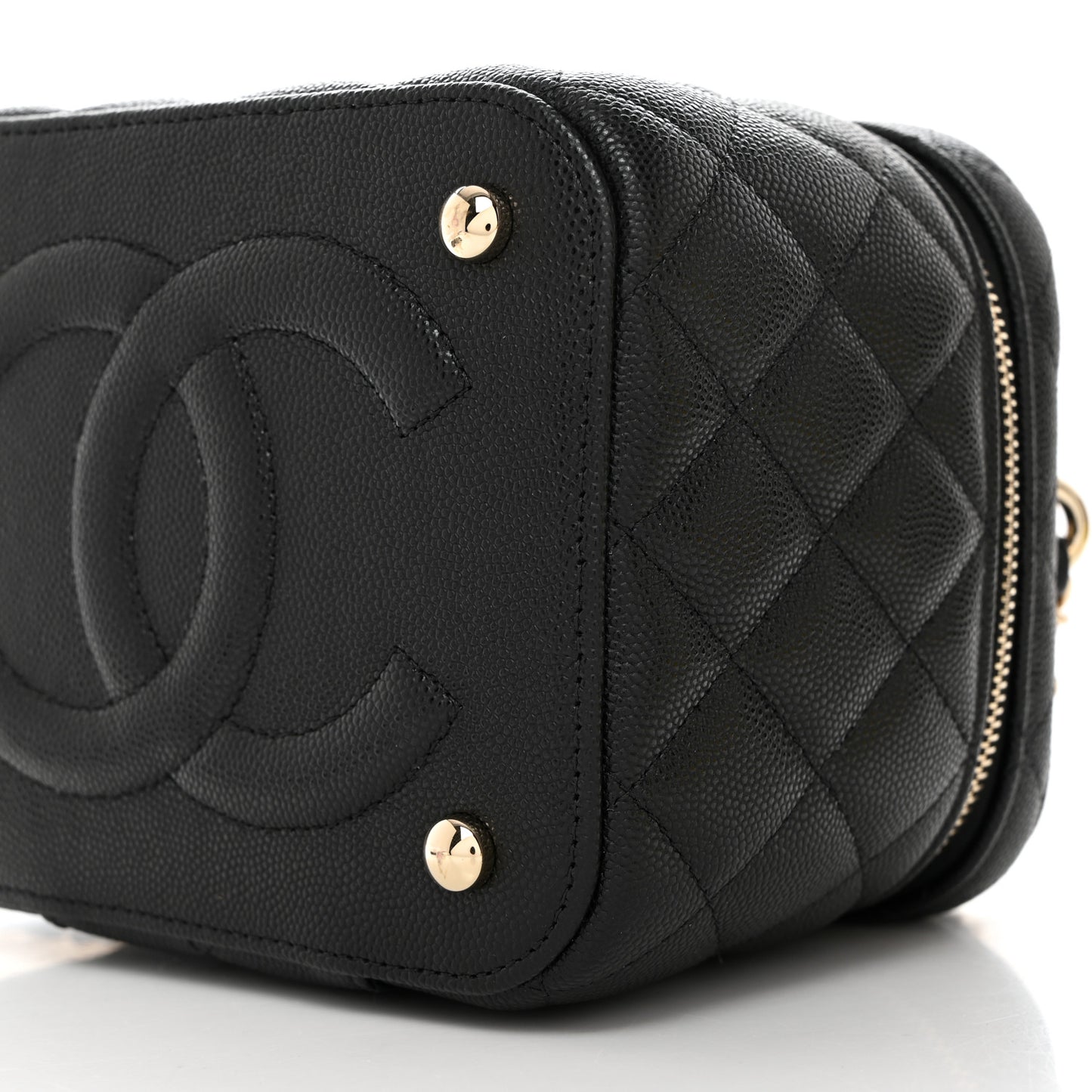 Caviar Quilted Small Top Handle Vanity Case With Chain Black