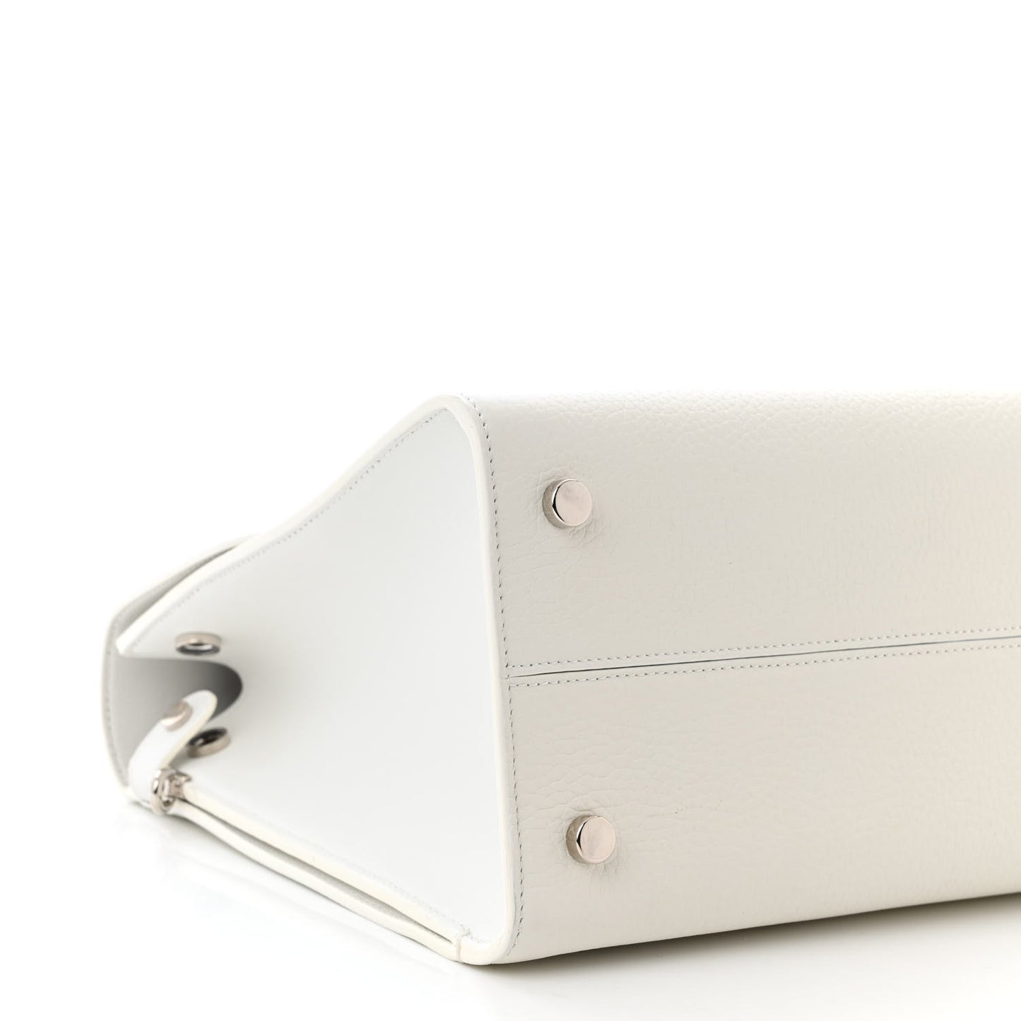 Bullcalf Medium Diorever Flap White