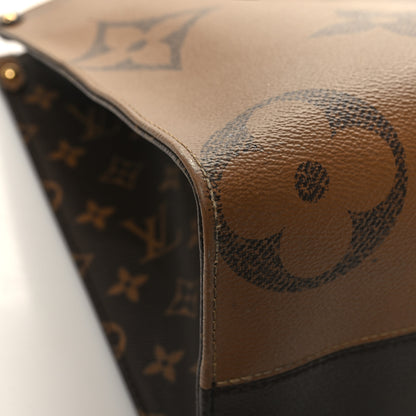 Louis Vuitton Reverse Monogram Giant Onthego MM 12 of 15