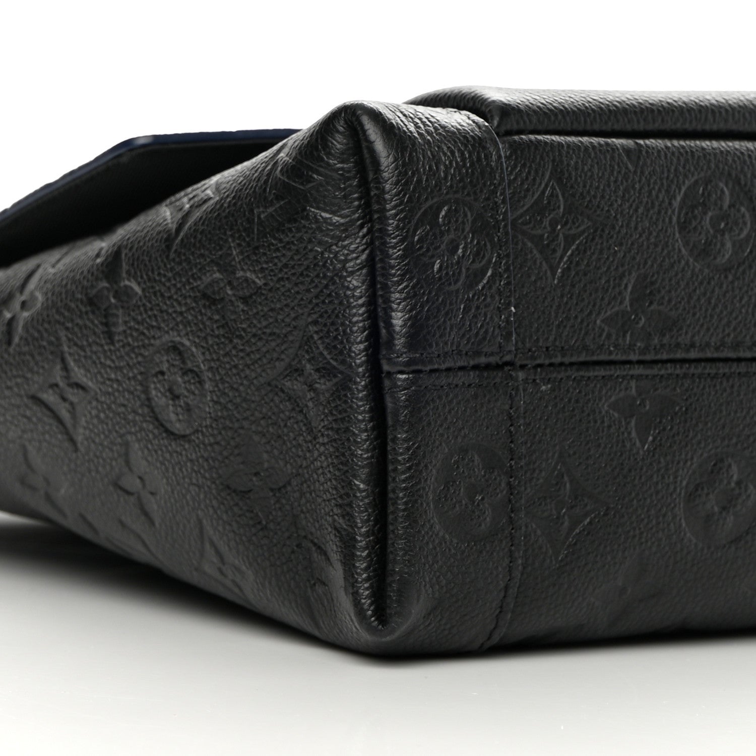 Louis Vuitton Empreinte Blanche MM Black 9 of 11