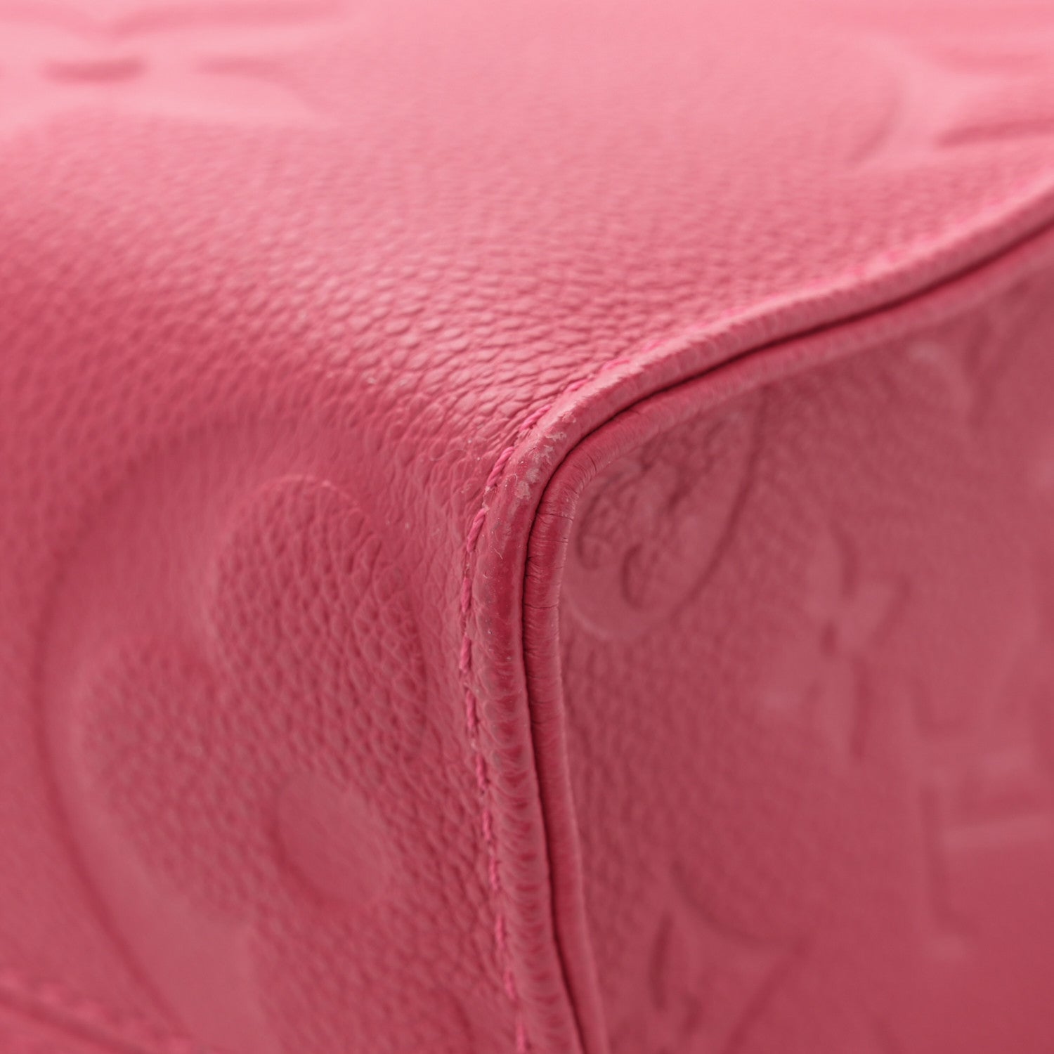 Louis Vuitton Empreinte Monogram Giant Onthego PM Freesia 11 of 12