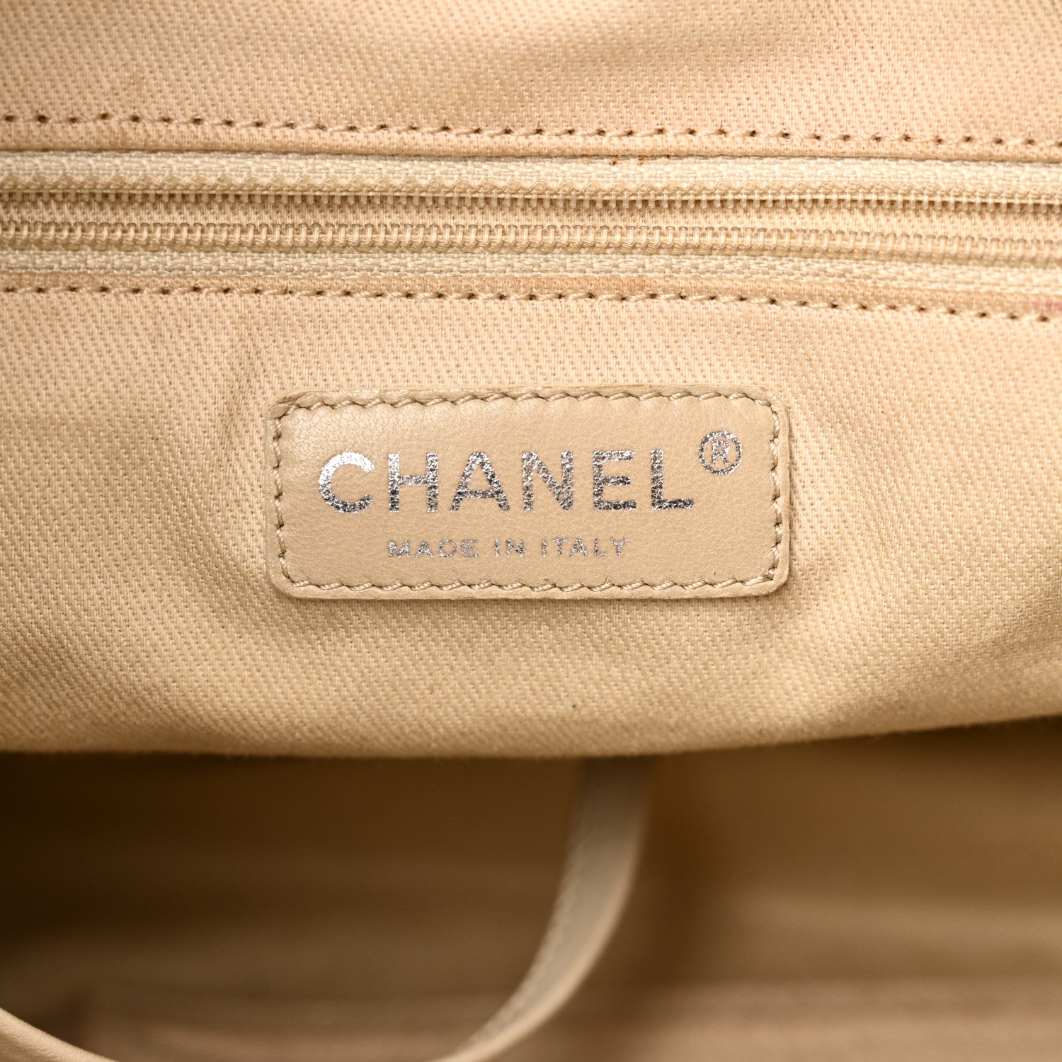 Chanel Lambskin Stitched Expandable Tote White 6 of 10