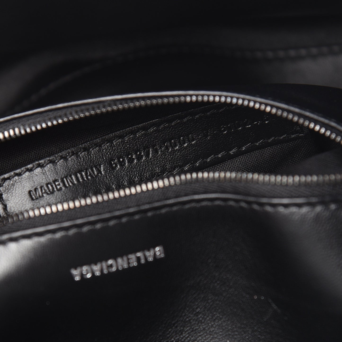 Nappa Calfskin Matelasse Medium B Logo Bag Black