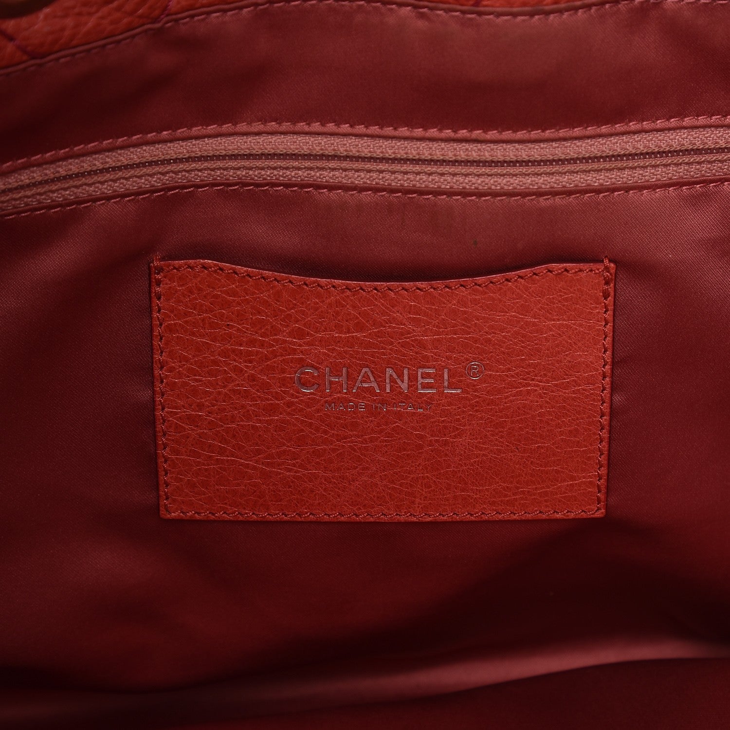Chanel Glazed Calfskin Large On The Road Tote Red 6 of 10