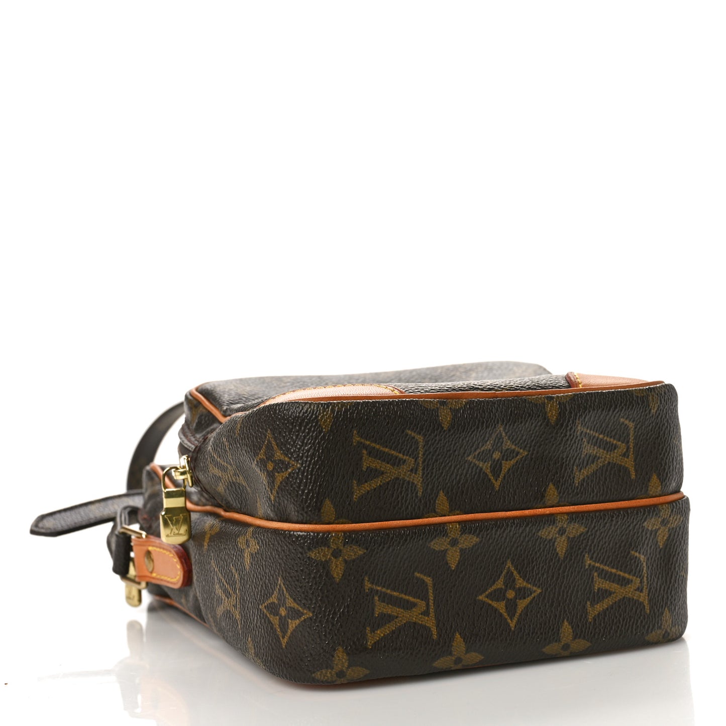 Monogram Amazone