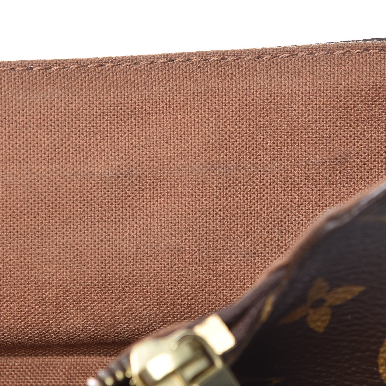 Louis Vuitton Monogram Beaubourg MM Messenger Bag 8 of 13
