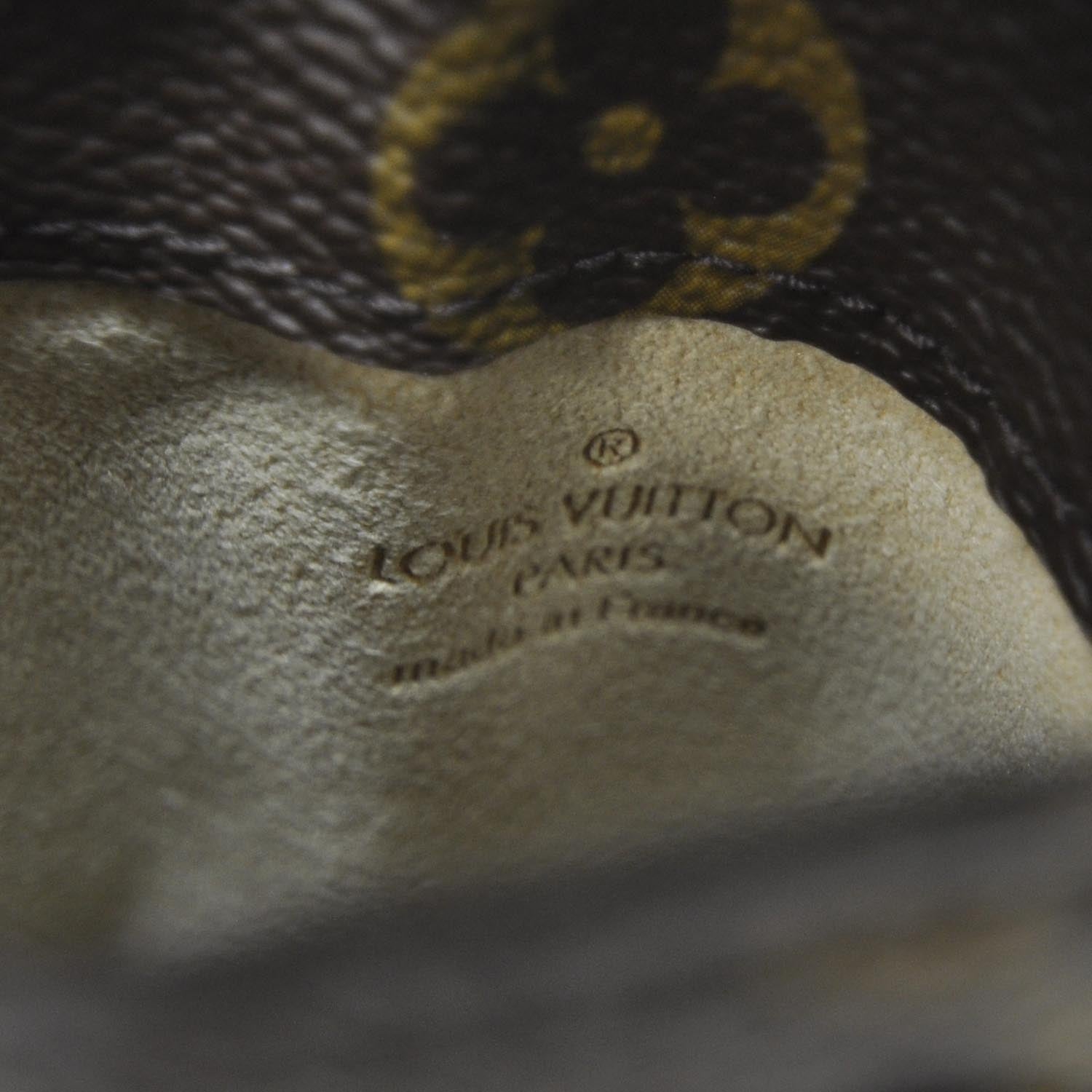 Louis Vuitton Monogram Sunglasses Case MM 7 of 8