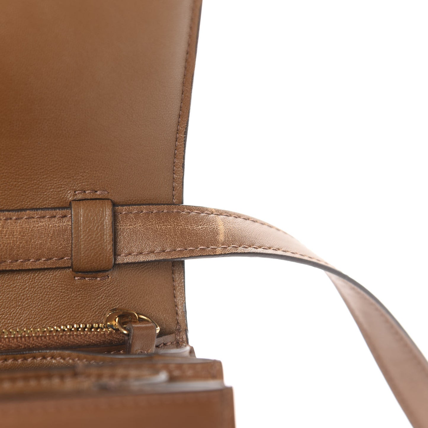 Box Calfskin Medium Classic Box Flap Bag Camel
