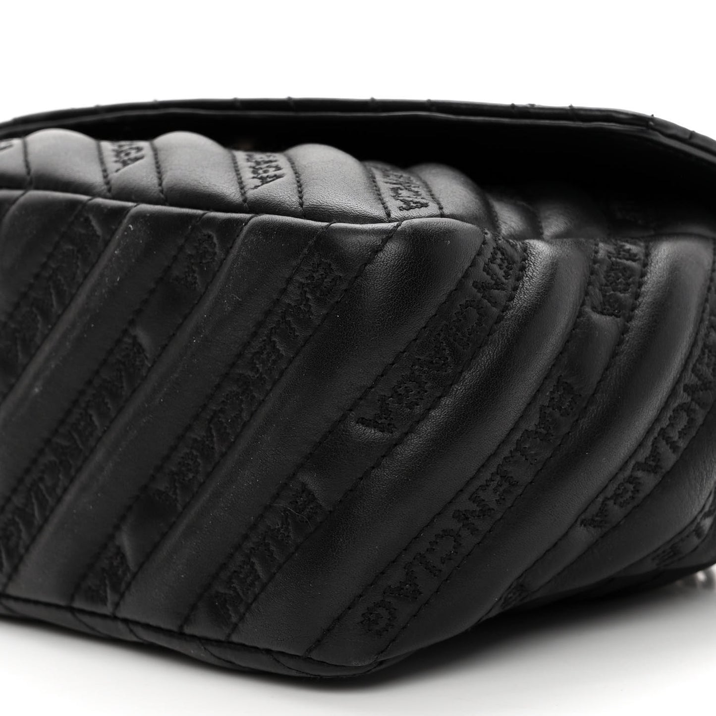 Calfskin Logo Matelasse S BB Round Shoulder Bag Black