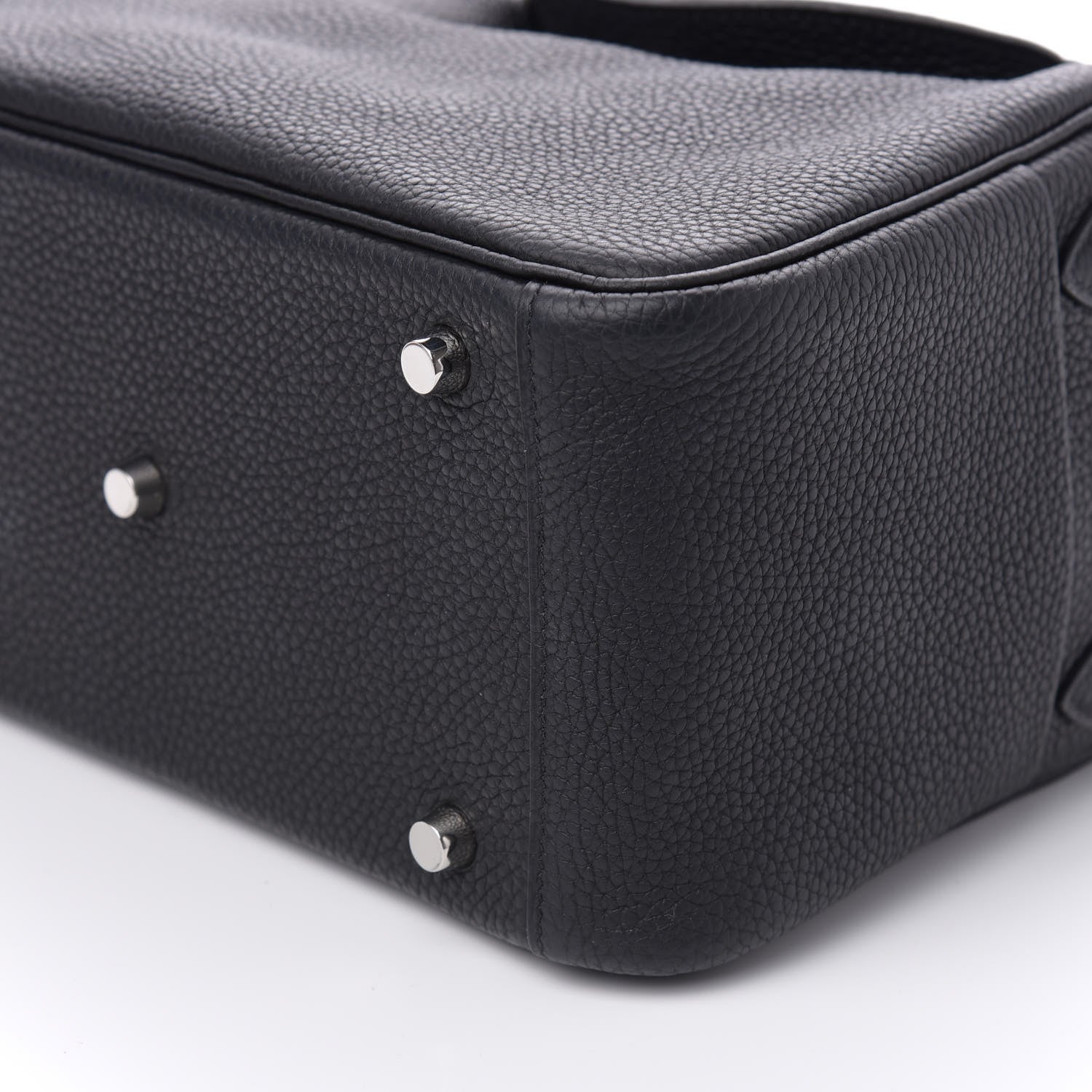 Hermes Taurillon Clemence Lindy 26 Black 9 of 11