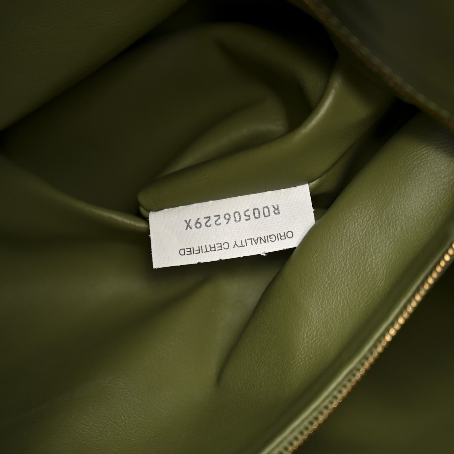 Calfskin Intrecciato Large Hop Matcha