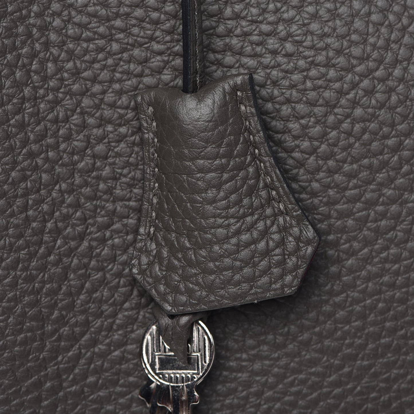 Taurillon Clemence Horseshoe Kelly Retourne 32 Graphite Tosca